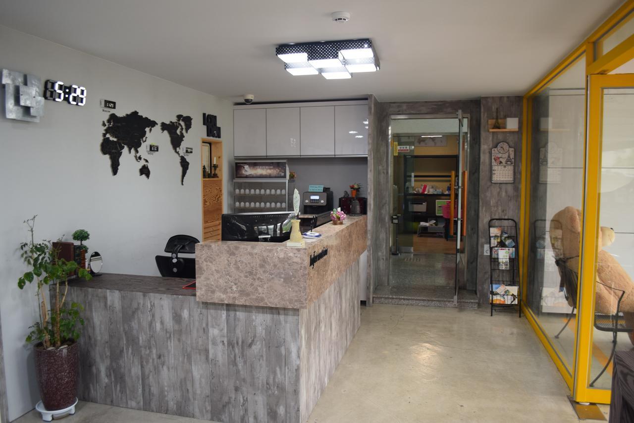 Hostel Dahyun & Guesthouse Кёнджу Экстерьер фото