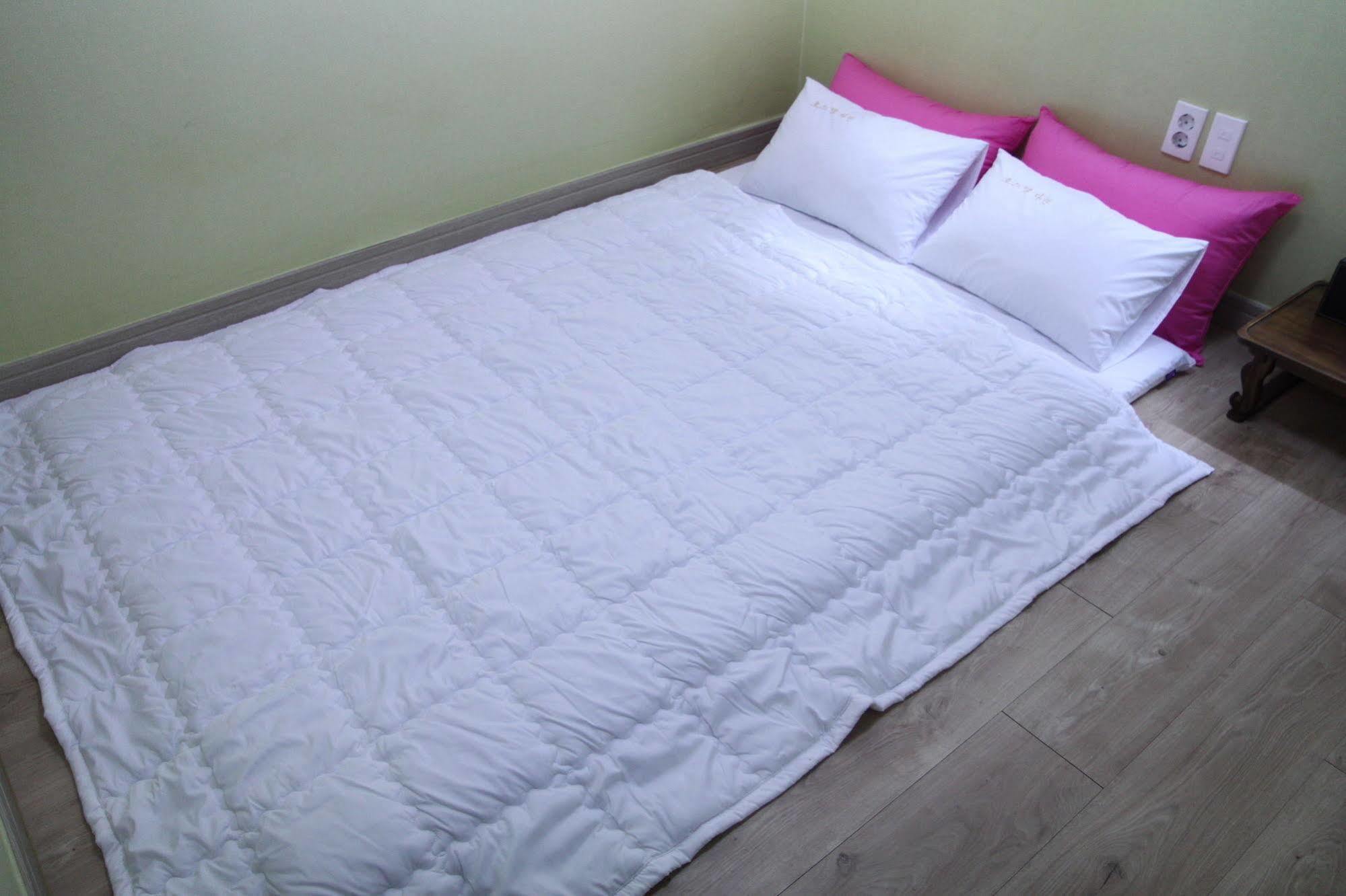 Hostel Dahyun & Guesthouse Кёнджу Экстерьер фото
