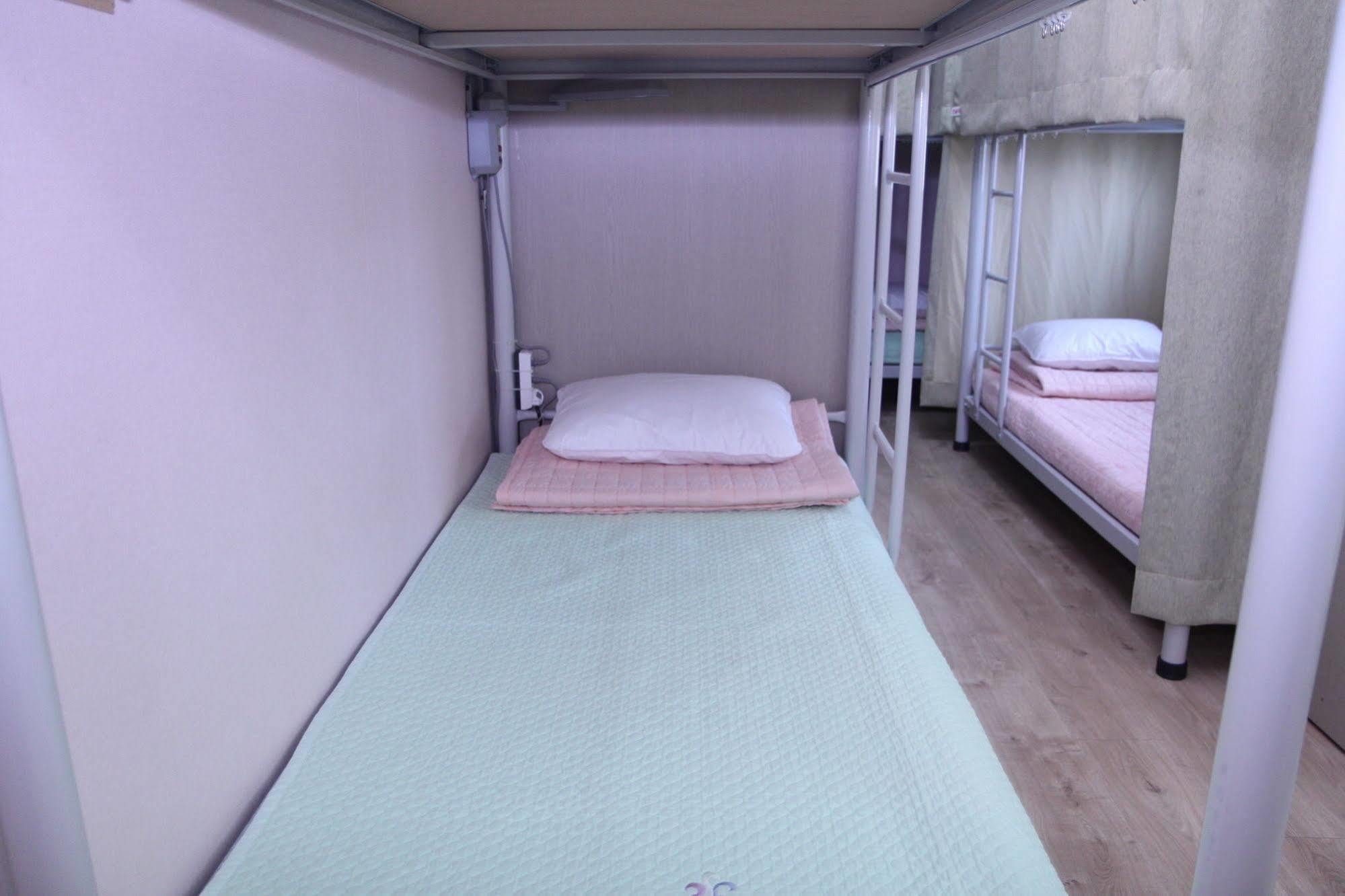 Hostel Dahyun & Guesthouse Кёнджу Экстерьер фото